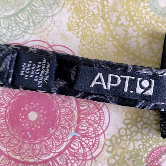 Apt.9 Adjustable Bow Tie - NWOT - Picture 2 of 4